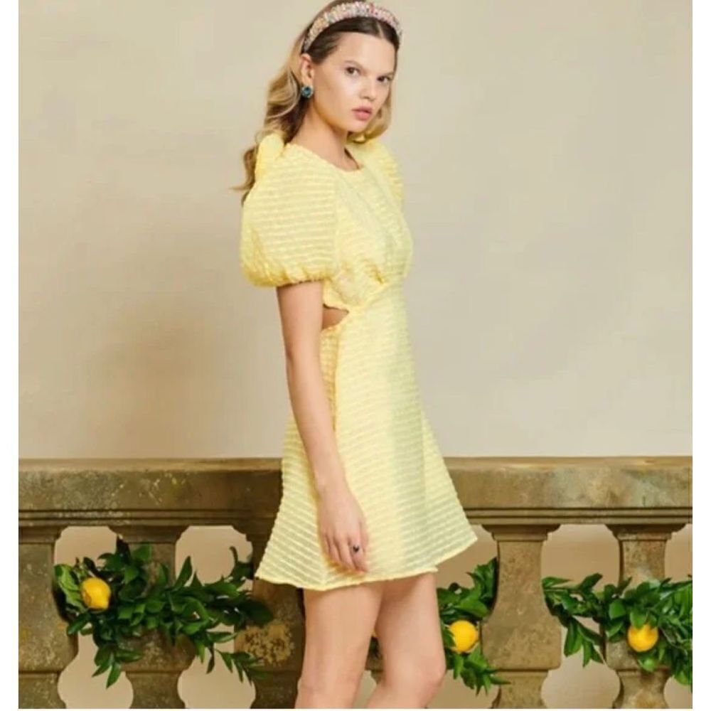DREAM Sister Jane Sherbet Bow Mini Dress in Yellow size small